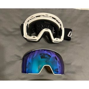 Optic Nerve Ski/Snowboarding/Snowmobiling Goggles